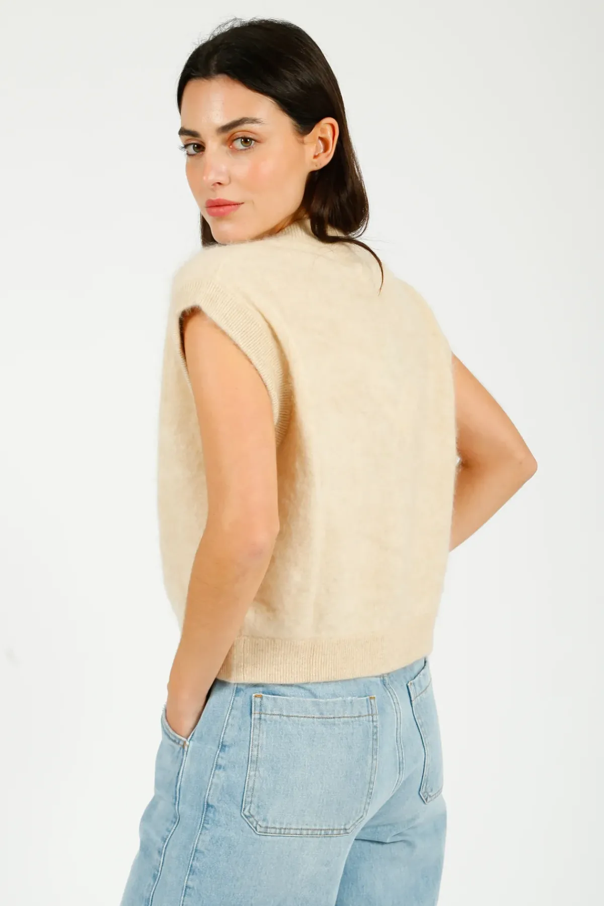 Colorush C-RUSH Brushed Palm Cardi in Almond