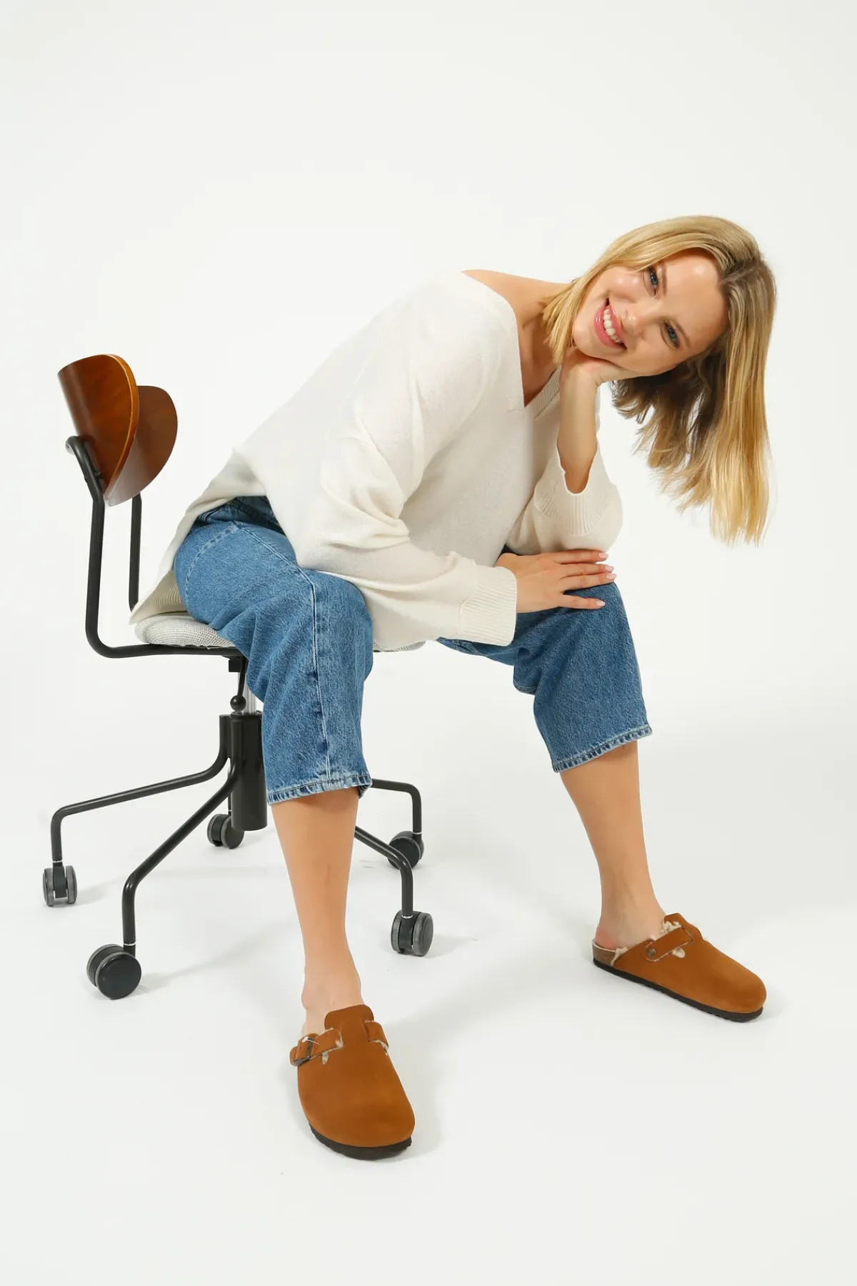 Colorush C-RUSH Simone Slouchy V in Organic White