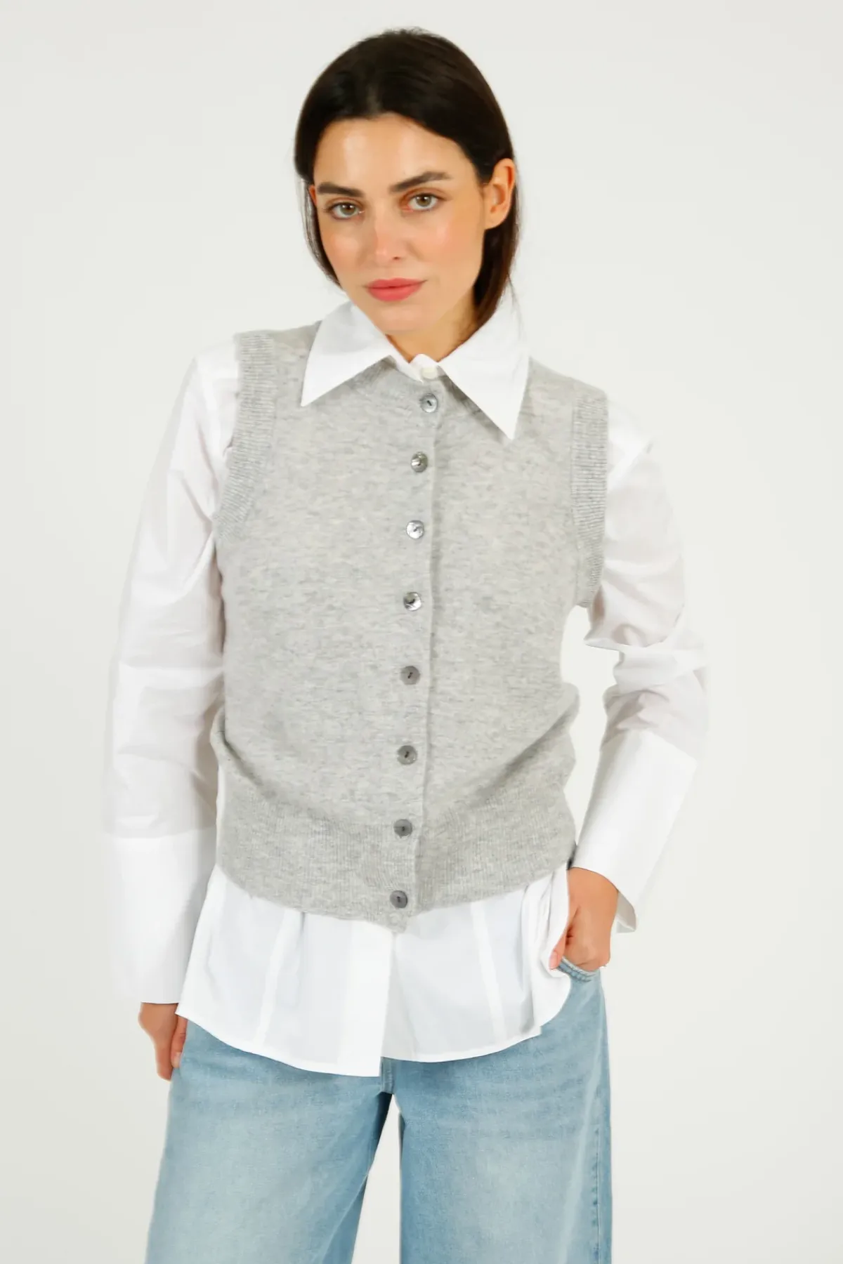 Colorush C-RUSH Stevie Button Up Tank in Fluffy Grey