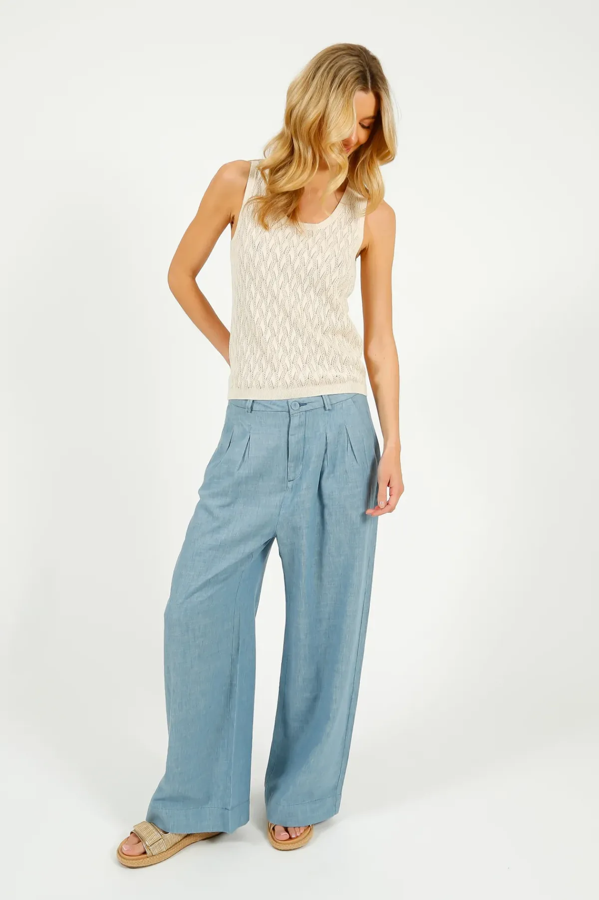 Emile u0026 Ida Eu0026I Belinou Linen Trousers in Blue