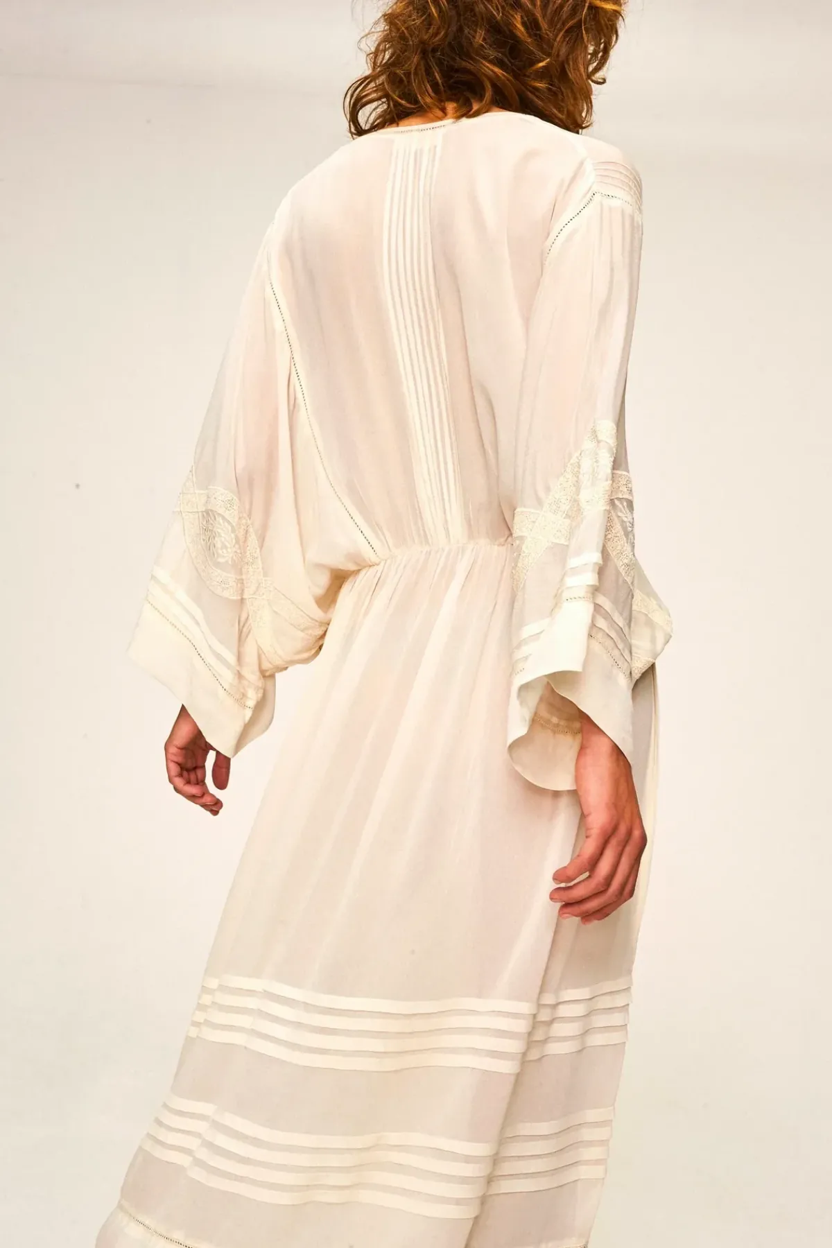Faune Dahlia Dress in Oyster