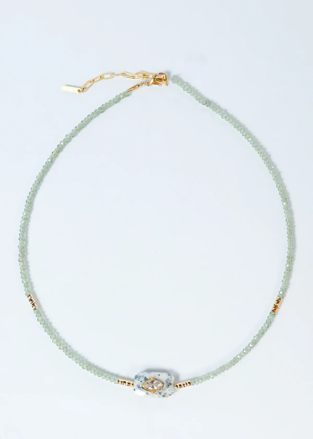 Hanka Inside Choker in Green Apatite, Dendrite Agate