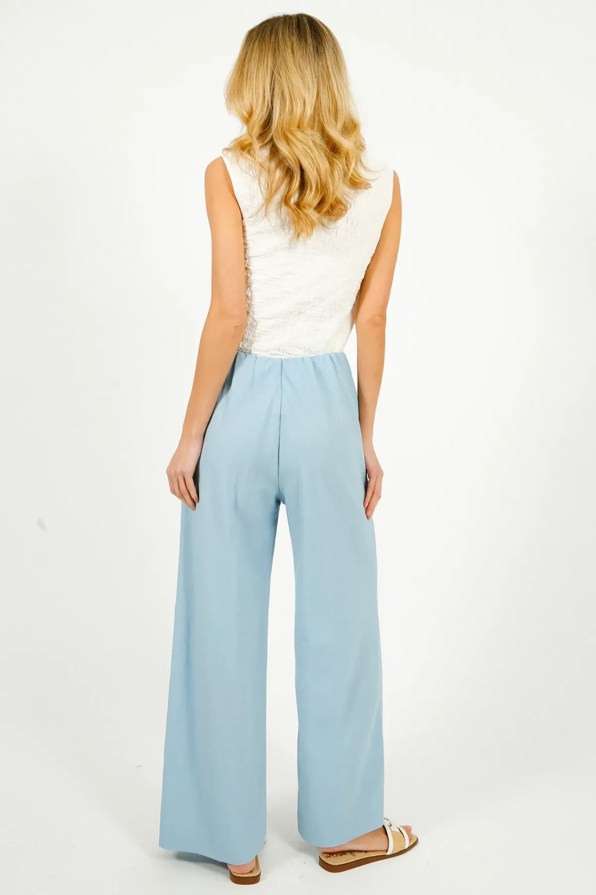 Harris Wharf London HW Flared Rayon Trousers in Light Blue