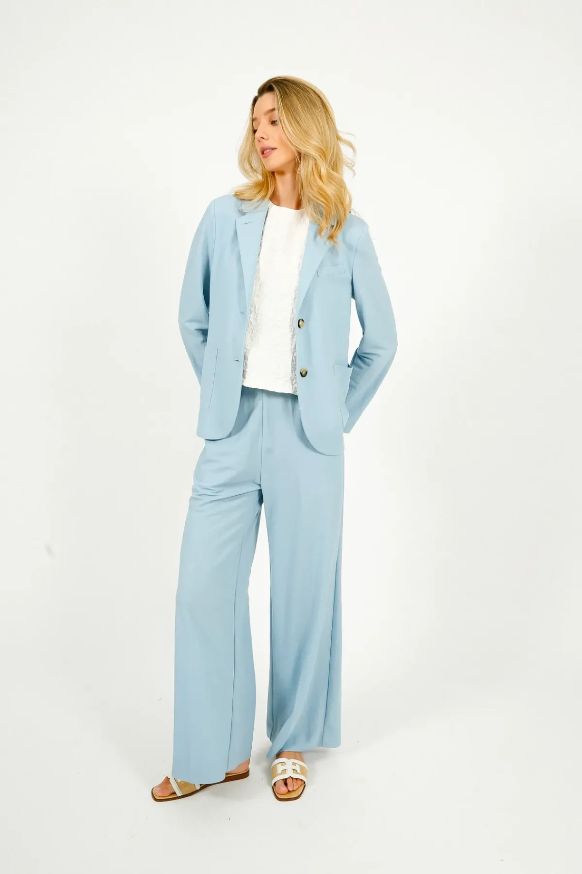 Harris Wharf London HW Flared Rayon Trousers in Light Blue