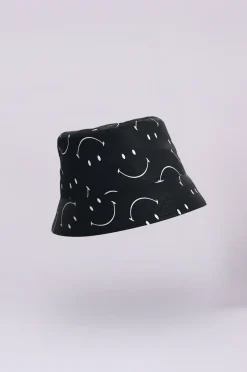 Rainkiss RK Classic Smiley Bucket Hat in Black