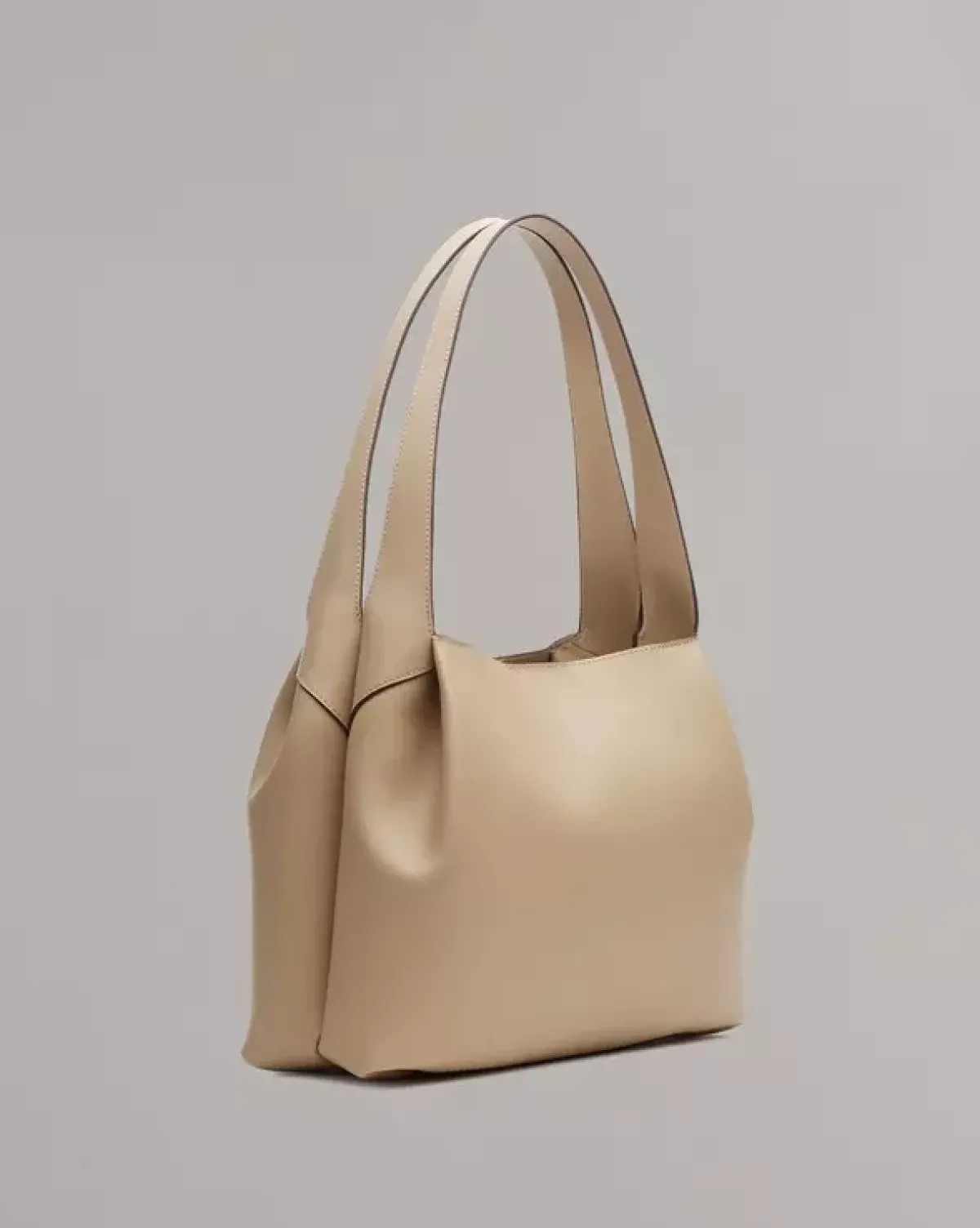 Rag u0026 Bone Ru0026B Slade Tote in Cream