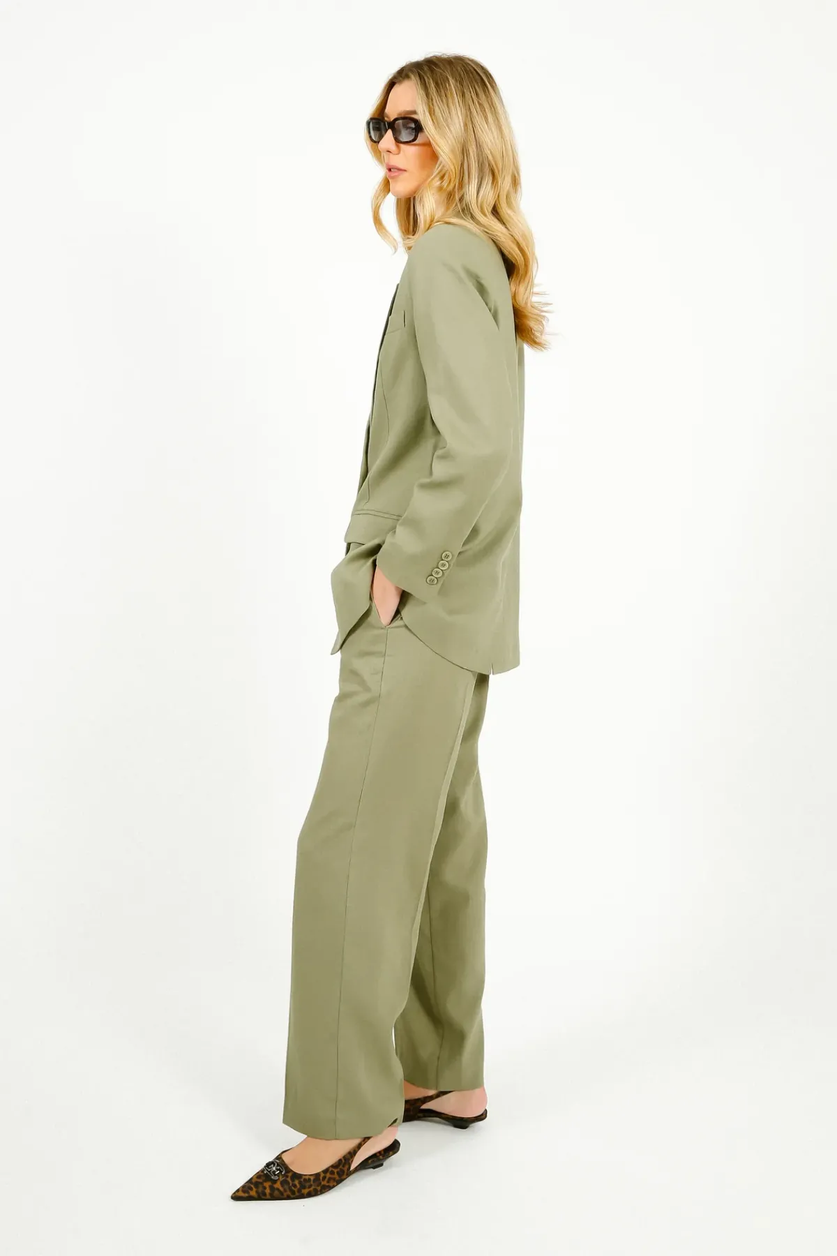 Selected Femme SLF Tania Rita Relaxed Linen Blazer in Vetiver
