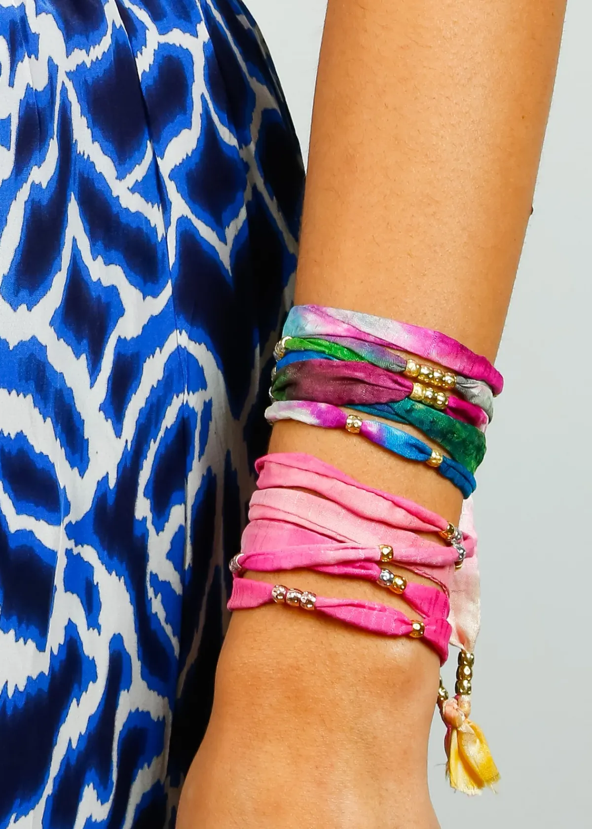 Victoria Leivissa VL Sari Link Bracelet in Pink